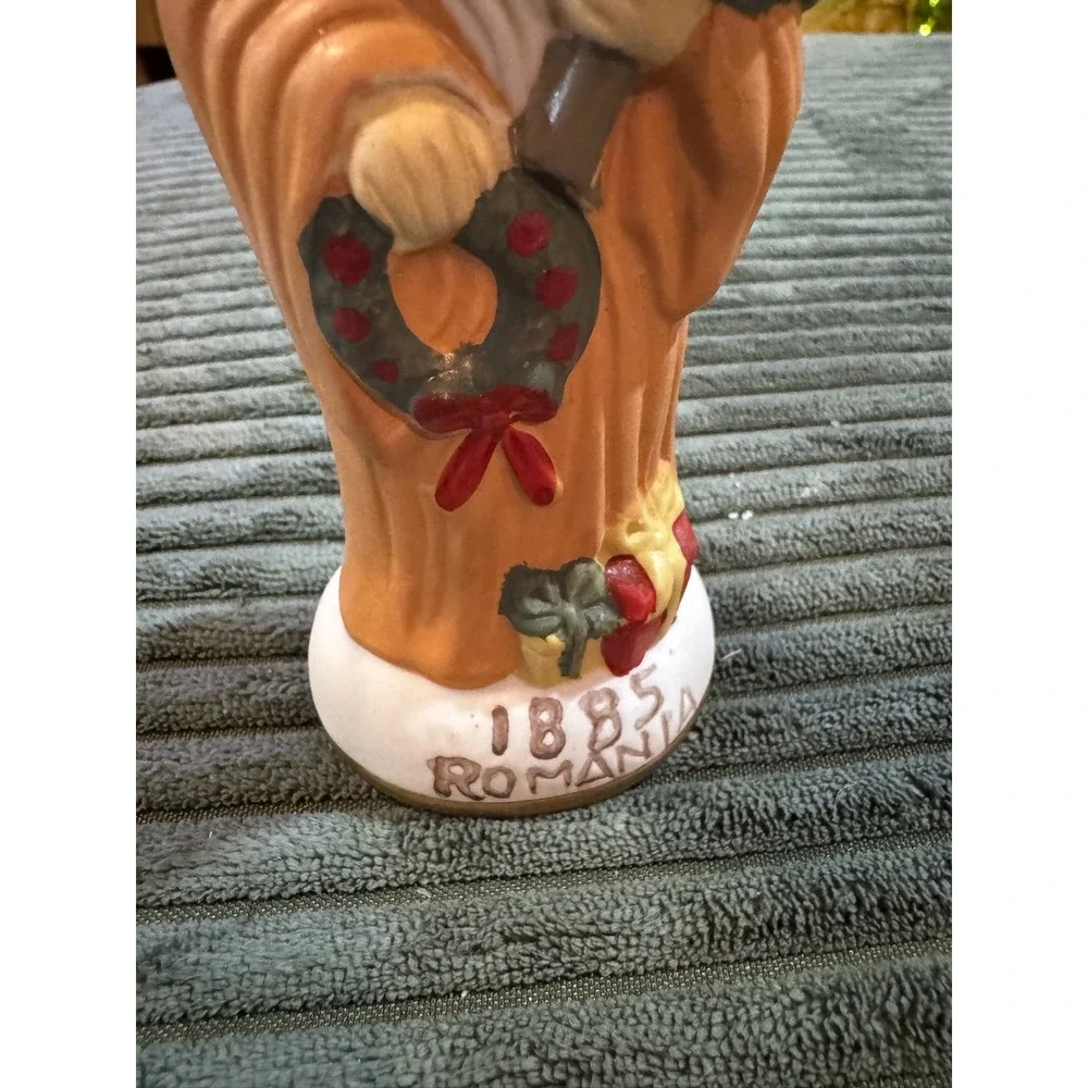 Vintage Santa Claus Figurine‎ 1885 Romania Ceramic Christmas Tree Wreath Gifts